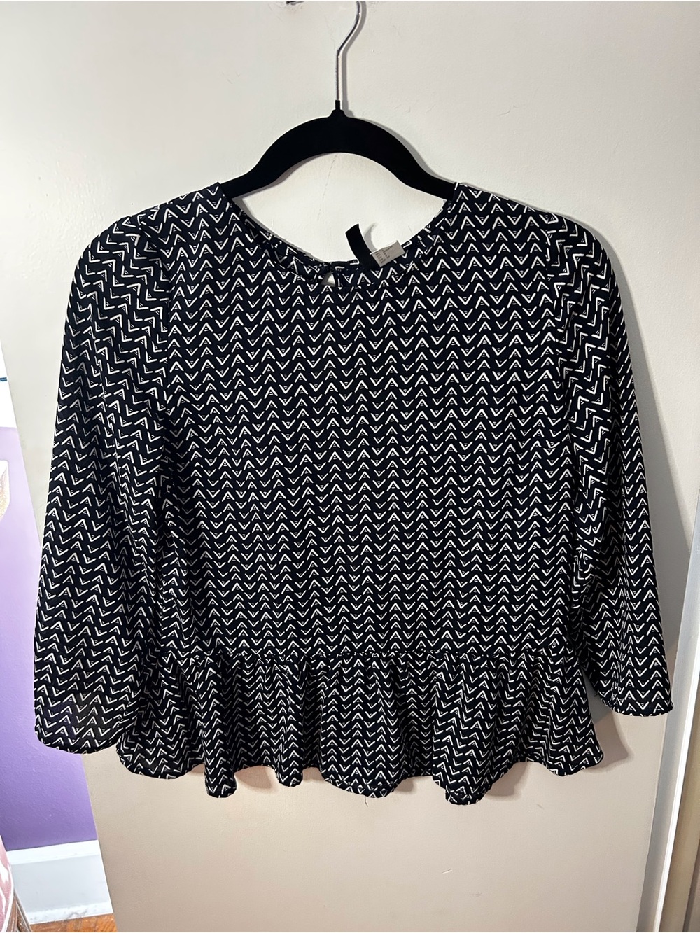 H&M Black & White Geometric Peplum Tunic